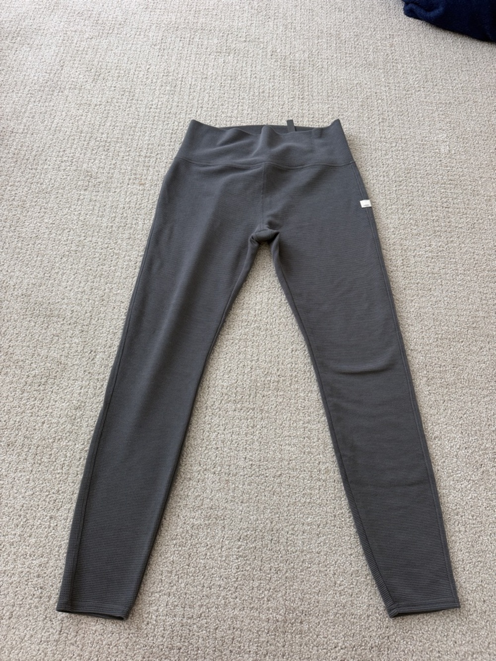 Vuori Charcoal Gray Ribbed Leggings